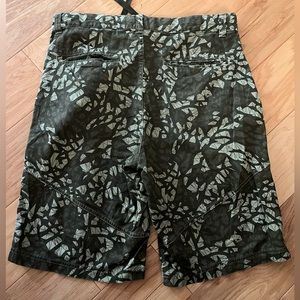 Jordan Mens Jumpman Fragmented Shorts, Green, Sz 34, Excellent Condition